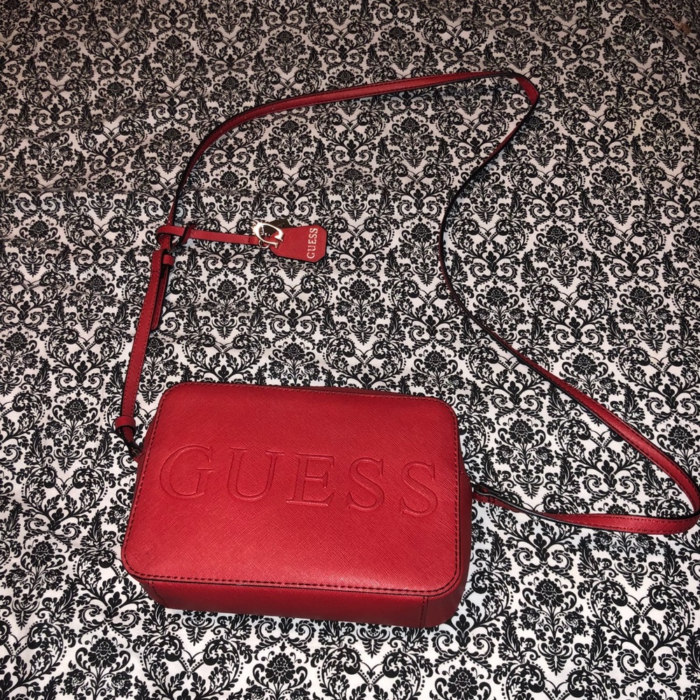 Guess crossbody bag